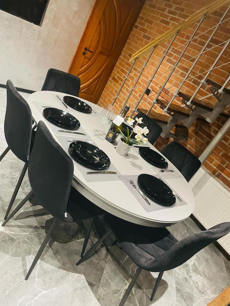 Brivibas - Stones, Free Privat Parking, Free Wifi, Self Check-in Apartament *