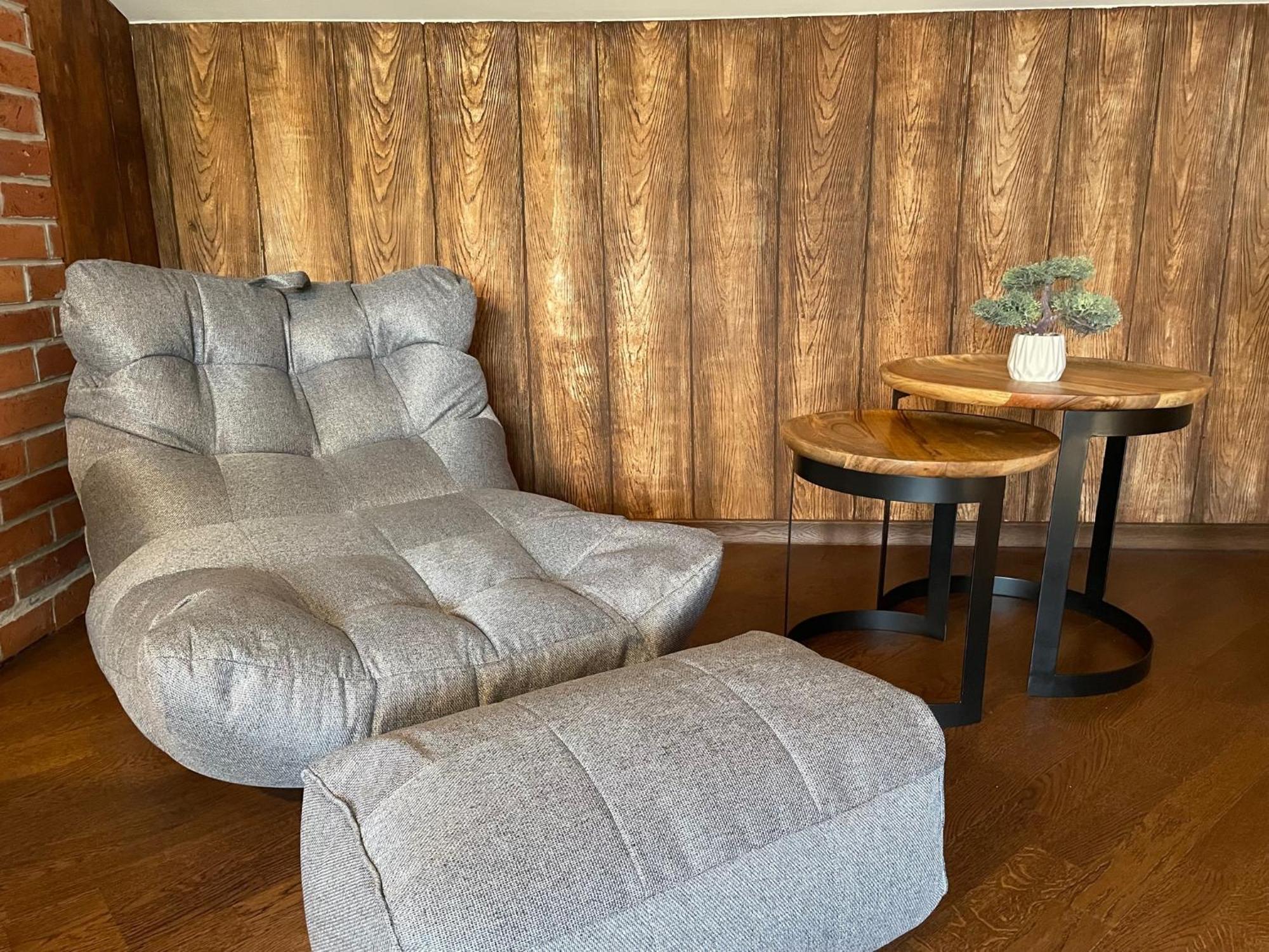 Apartament Brivibas - Stones, Free Privat Parking, Free Wifi, Self Check-in *